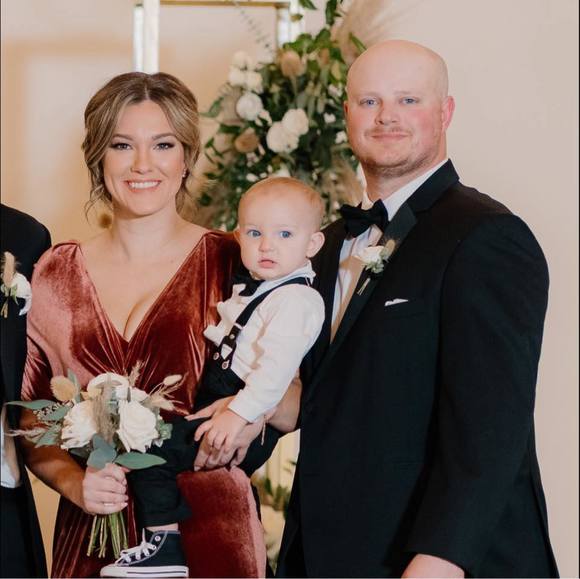 Meet your Posher, Haley - Picture 1 of 1